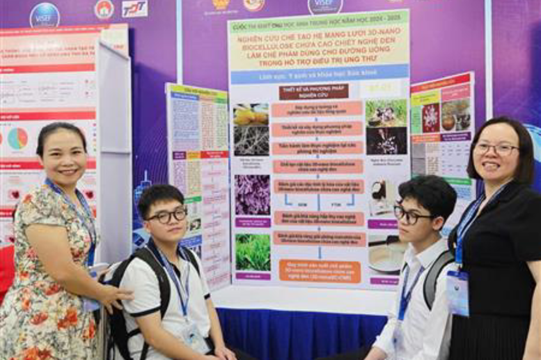 Một số hình ảnh tại Cuộc thi nghiên cứu Khoa học, kỹ thuật cấp Quốc gia dành cho học sinh trung học cơ sở và trung học phổ thông năm học 2024-2025.