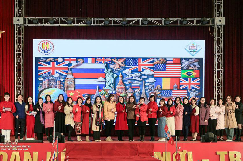 Một số hình ảnh trong buổi hoạt động ngoại khóa sáng ngày 12/01/2025.